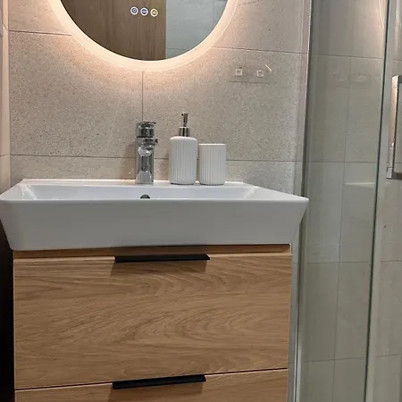 Centrum S Parkovanim * バンスカー・ビストリツァ